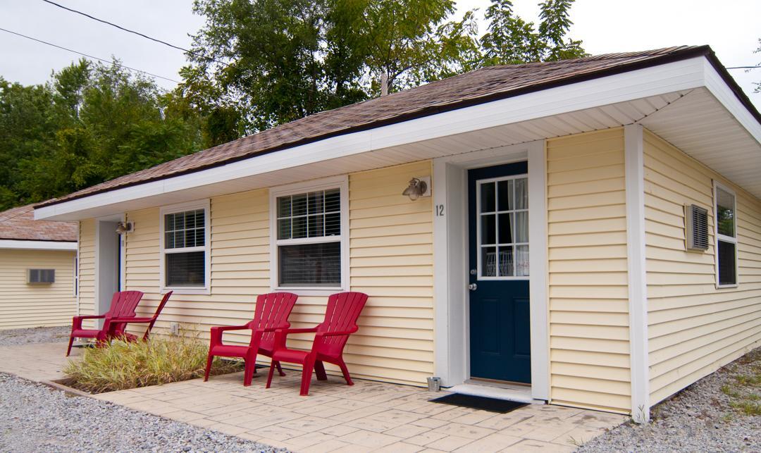 Blue Door Cottages Монтичело Екстериор снимка