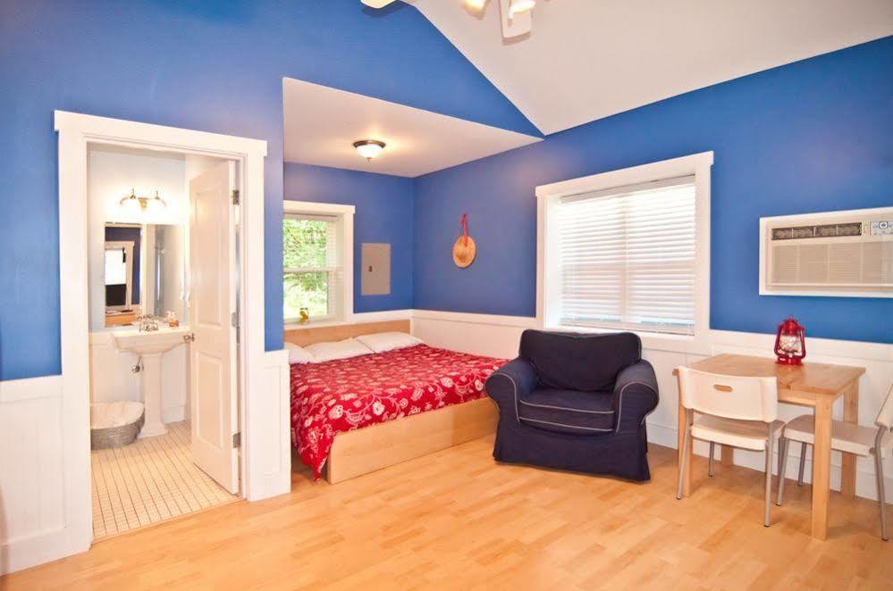 Blue Door Cottages Монтичело Екстериор снимка