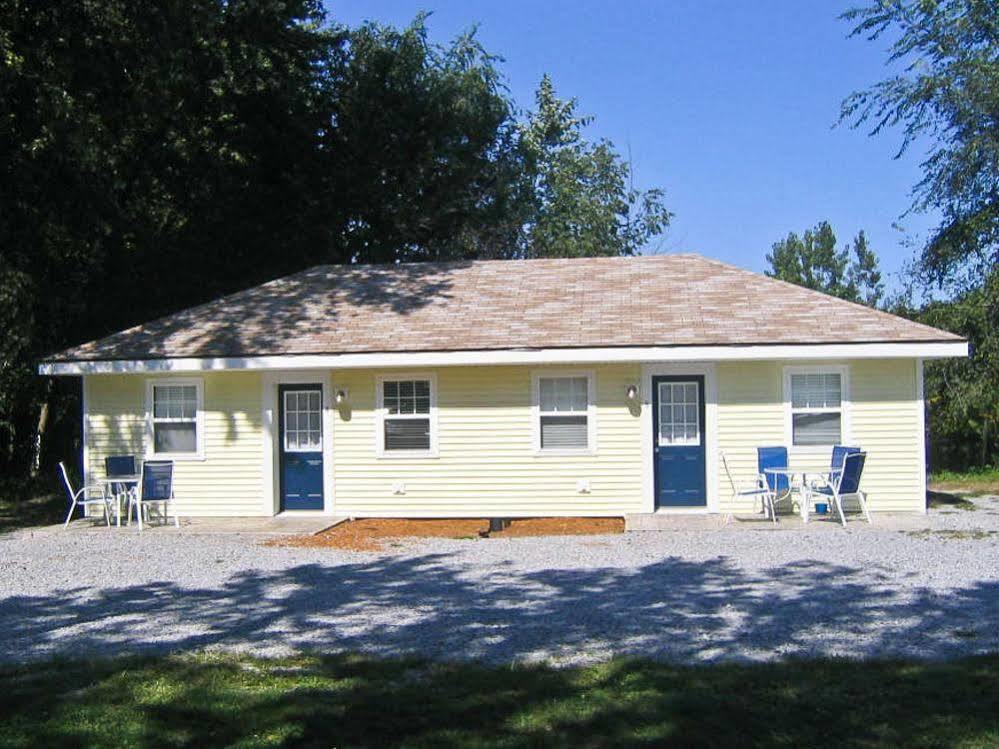 Blue Door Cottages Монтичело Екстериор снимка